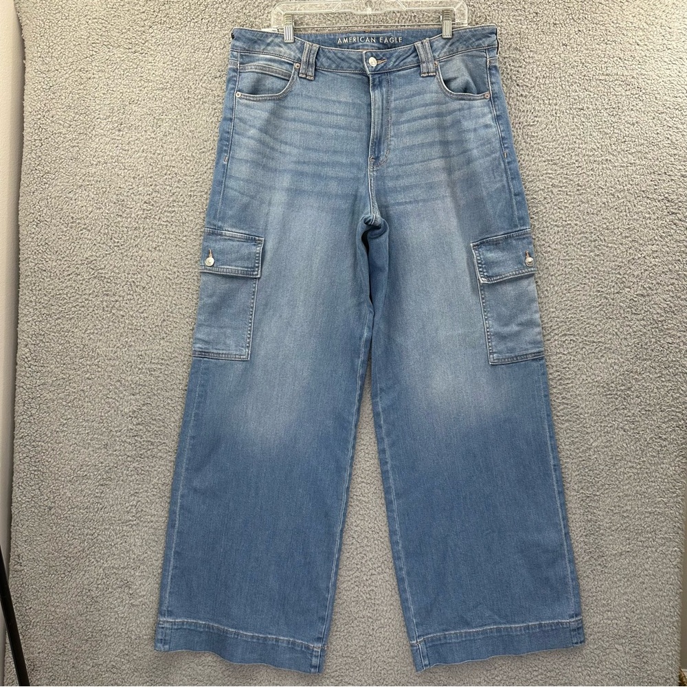 American Eagle Super High Rise Baggy Wide Leg Jeans Cargo Medium Women 16L x 33